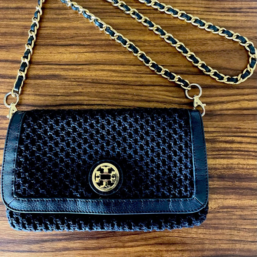 COPY - Tory Burch black shoulder purse with gold chain